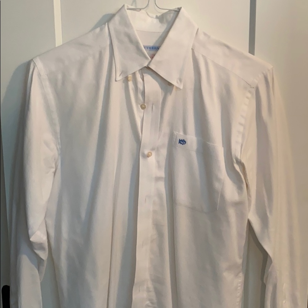 Southern tide white button, tailored fit small!